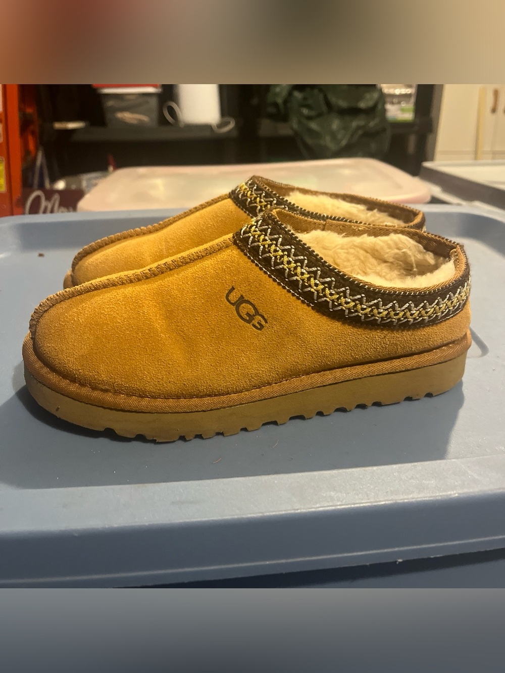 UGG Tasman Slippers Women’s Size 6 Chestnut Suede Sheepskin Slip On Shoes Used